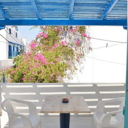 Готель Asiminas Naxos City Екстер'єр фото